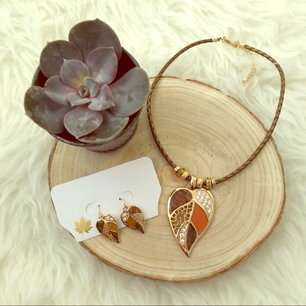 Leaf Necklace & Earring Set